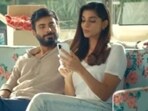Fawad Khan and Sanam Saeed gave fans Zindagi Gulzar Hai flashbacks with their new ads. Fawad Khan and Sanam Saeed gave fans Zindagi Gulzar Hai flashbacks with their new ads.