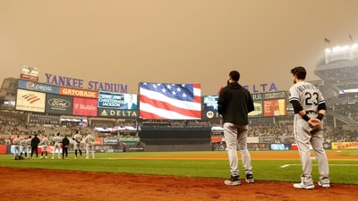 A view of hazy conditions resulting from Canadian wildfires during a Chicago White Sox versus New York Yankees baseball match on June 6.&nbsp; (Sarah Stier / Getty Images via AFP)
