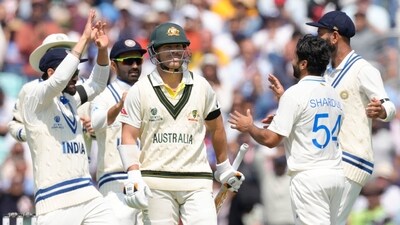 Australia's David Warner walks off the pitch as India's Shardul Thakur (54) celebrates taking his wicket caught behind on the first day of the ICC World Test Championship Final between India and Australia at The Oval cricket ground in London, Wednesday, June 7, 2023. (AP Photo/Kirsty Wigglesworth) (AP) Australia's David Warner walks off the pitch as India's Shardul Thakur (54) celebrates taking his wicket caught behind on the first day of the ICC World Test Championship Final between India and Australia at The Oval cricket ground in London, Wednesday, June 7, 2023. (AP Photo/Kirsty Wigglesworth) (AP)