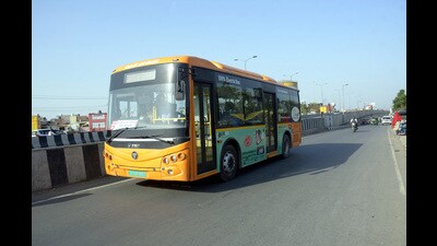 Currently, Ghaziabad city operates a fleet of 50 e-buses that serve as state-run public transport on six different routes. (Sakib Ali/HT Photo) Currently, Ghaziabad city operates a fleet of 50 e-buses that serve as state-run public transport on six different routes. (Sakib Ali/HT Photo)