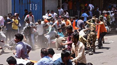 Police personnel baton charge protestors at Chhatrapati Shivaji Chowk in Kolhapur on Wednesday. (Anil Velhal/HT Photo) Police personnel baton charge protestors at Chhatrapati Shivaji Chowk in Kolhapur on Wednesday. (Anil Velhal/HT Photo)