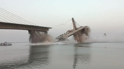 Aguani Ghat-Sultanganj bridge, being built at the cost of ₹1,760 crore collapsed on June 4 (HT Photo) Aguani Ghat-Sultanganj bridge, being built at the cost of ₹1,760 crore collapsed on June 4 (HT Photo)