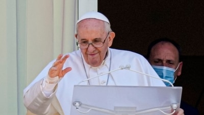 Pope Francis appears on a balcony of the Agostino Gemelli Polyclinic in Rome on Wednesday. (AP) Pope Francis appears on a balcony of the Agostino Gemelli Polyclinic in Rome on Wednesday. (AP)