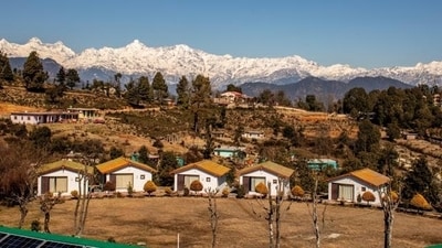 Chaukori, Uttarakhand: Located amidst the mighty Himalayas, Chaukori in Uttarakhand is a hidden treasure that boasts panoramic views of the surrounding peaks, including Nanda Devi and Panchachuli. This lesser-known hill station offers a pleasant climate and lush tea gardens, making it an ideal retreat for nature lovers and those seeking solitude. Take leisurely walks, sip aromatic tea, and soak in the enchanting vistas of Chaukori. (HT Gallery ) Chaukori, Uttarakhand: Located amidst the mighty Himalayas, Chaukori in Uttarakhand is a hidden treasure that boasts panoramic views of the surrounding peaks, including Nanda Devi and Panchachuli. This lesser-known hill station offers a pleasant climate and lush tea gardens, making it an ideal retreat for nature lovers and those seeking solitude. Take leisurely walks, sip aromatic tea, and soak in the enchanting vistas of Chaukori. (HT Gallery )