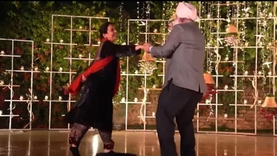 Couple dancing to Zindagi Na Milegi Dobara song Senorita. (Facebook/Sikhlens) Couple dancing to Zindagi Na Milegi Dobara song Senorita. (Facebook/Sikhlens)