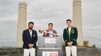 Ross Taylor (C) with India captain Rohit Sharma (L) and Australia skipper Pat Cummins (R) (ICC)