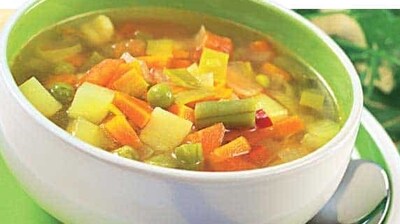 Lentil or vegetable soup: Prepare a hearty soup with lentils or a variety of vegetables. Include lung-friendly ingredients like carrots, celery, onions, garlic, and turmeric. Lentil or vegetable soup: Prepare a hearty soup with lentils or a variety of vegetables. Include lung-friendly ingredients like carrots, celery, onions, garlic, and turmeric.