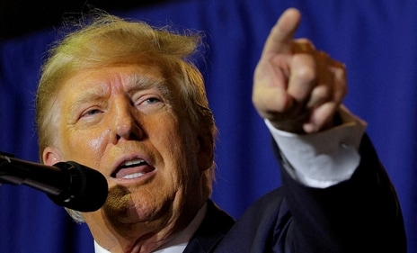 FILE PHOTO: Former U.S. President and Republican presidential candidate Donald Trump attends a campaign event in Manchester, New Hampshire, U.S., April 27, 2023. REUTERS/Brian Snyder/File Photo (REUTERS)