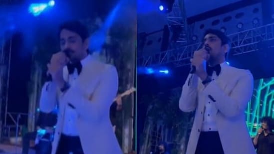 Siddharth sang his song Oye Oye.