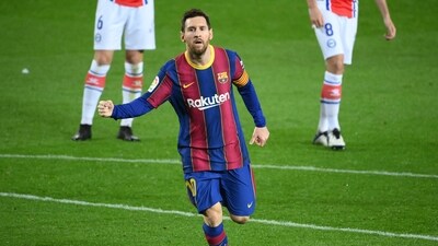 (FILES) Barcelona's Argentinian forward Lionel Messi celebrates (AFP) (FILES) Barcelona's Argentinian forward Lionel Messi celebrates (AFP)