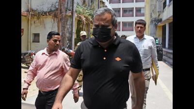 Kolkata-based businessman Amit Agarwal arrives to be produced at the ED Court, in Ranchi on Thursday. (ANI)