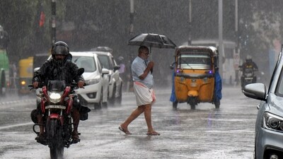 Reflecting the delayed arrival of the monsoon, the weather office data stated that India received 57% lower rainfall than average in the first week of June.&nbsp;&nbsp; (PTI)