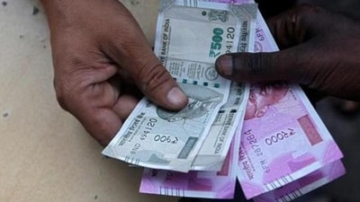 RBI governor said there are no plans to withdraw ₹500 notes (Reuters) RBI governor said there are no plans to withdraw ₹500 notes (Reuters)