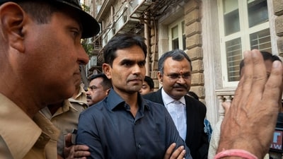 Sameer Wankhede outside Bombay High Court, in Mumbai. (Hindustan Times) Sameer Wankhede outside Bombay High Court, in Mumbai. (Hindustan Times)