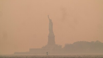 Cities along the US East Coast issued air quality alerts and thousands evacuated their homes in Canada. (Getty Images via AFP) Cities along the US East Coast issued air quality alerts and thousands evacuated their homes in Canada. (Getty Images via AFP)
