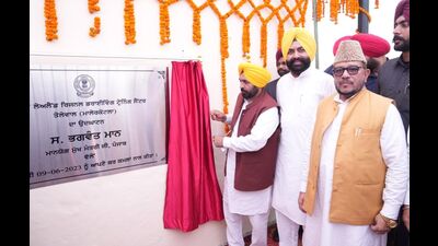 Punjab chief minister Bhagwant Mann inaugurates a driving training centre in Malerkotla on Friday. (HT photo)