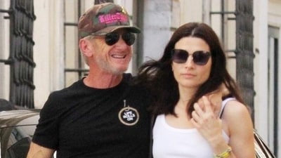 Hollywood actor Sean Penn was spotted with Olga Korotkova in Rome.
