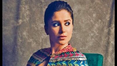 Shubhaavi Choksey is a popular face of Indian television. Shubhaavi Choksey is a popular face of Indian television.