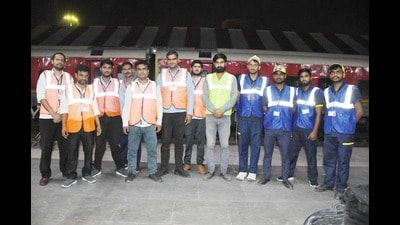 The personnel deployed by the NER. (HT Photo) The personnel deployed by the NER. (HT Photo)