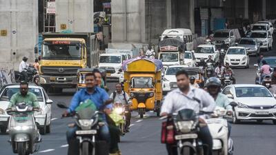 Traffic near Ramwadi metro station on Friday. (Shankar Narayan/HT) Traffic near Ramwadi metro station on Friday. (Shankar Narayan/HT)