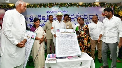 KCR added that the BRS government stood for welfare and aimed to expand the Singareni coal mining activity. (HT) KCR added that the BRS government stood for welfare and aimed to expand the Singareni coal mining activity. (HT)