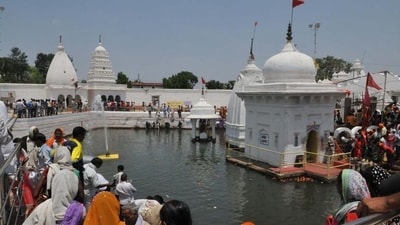Amarkantak: Amarkantak is a pilgrimage town and a hill station revered for its spiritual significance. Regarded as the origin of the holy rivers Narmada and Son, Amarkantak is a haven for devotees and nature enthusiasts alike. Experience the tranquility of its temples, take a dip in the holy waters, and embark on picturesque treks to the nearby waterfalls and viewpoints. (Mujeeb Faruqui/HT Photo) Amarkantak: Amarkantak is a pilgrimage town and a hill station revered for its spiritual significance. Regarded as the origin of the holy rivers Narmada and Son, Amarkantak is a haven for devotees and nature enthusiasts alike. Experience the tranquility of its temples, take a dip in the holy waters, and embark on picturesque treks to the nearby waterfalls and viewpoints. (Mujeeb Faruqui/HT Photo)