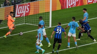 Inter Milan tried to get a late equaliser but some good defending and crucial goalkeeping from Ederson saw Manchester City seal a 1-0 win. (AP) Inter Milan tried to get a late equaliser but some good defending and crucial goalkeeping from Ederson saw Manchester City seal a 1-0 win. (AP)