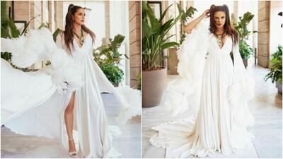 Actor Priyanka Chopra, the Global Brand Ambassador of Bulgari, attended the luxury Italian label's event in Rome, Italy. The internet was ablaze with several pictures and videos from the occasion, which also saw an appearance by Zendaya. Today, Priyanka took to Instagram to share photos of her glamorous Roman Goddess look for the event. And the netizens and her husband, Nick Jonas, are in love with the clicks. (Instagram) Actor Priyanka Chopra, the Global Brand Ambassador of Bulgari, attended the luxury Italian label's event in Rome, Italy. The internet was ablaze with several pictures and videos from the occasion, which also saw an appearance by Zendaya. Today, Priyanka took to Instagram to share photos of her glamorous Roman Goddess look for the event. And the netizens and her husband, Nick Jonas, are in love with the clicks. (Instagram)