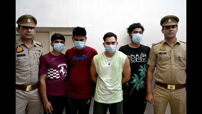 The four suspects in custody. (Sunil Ghosh/HT Photo) The four suspects in custody. (Sunil Ghosh/HT Photo)