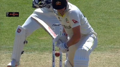 Cameron Green was cleaned up by Ravindra Jadeja Cameron Green was cleaned up by Ravindra Jadeja