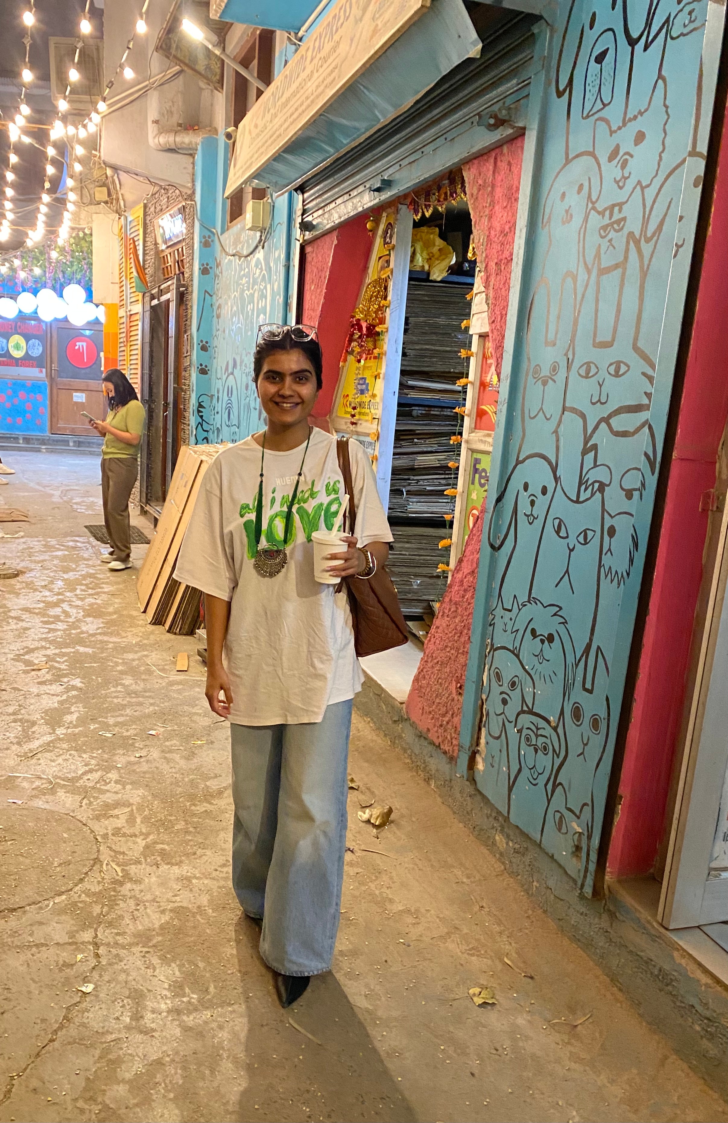 Sanskriti Sharma hails from Patna and lives in Chattarpur, Delhi where she runs her workshop to create new ideas for Paño.