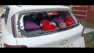 A vehicle damaged during the clash in Zirakpur on Sunday. (HT Photo) A vehicle damaged during the clash in Zirakpur on Sunday. (HT Photo)