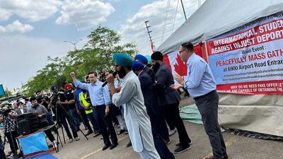 Ex-Indian students continue their indefinite protest at a site in the Greater Toronto Area in Canada on Saturday where they were joined by politicians like Conservative Party leader Pierre Poilievre (seen with hand raised). (Supplied photo) Ex-Indian students continue their indefinite protest at a site in the Greater Toronto Area in Canada on Saturday where they were joined by politicians like Conservative Party leader Pierre Poilievre (seen with hand raised). (Supplied photo)
