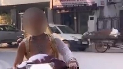 "Please do not indulge in acts of BEWAKOOFIYAN! Drive safe," said Delhi Police. (Delhi Police) "Please do not indulge in acts of BEWAKOOFIYAN! Drive safe," said Delhi Police. (Delhi Police)
