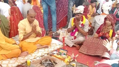 A priest officiating a couple’s wedding in Rajasthan. (Guinness World Records) A priest officiating a couple’s wedding in Rajasthan. (Guinness World Records)
