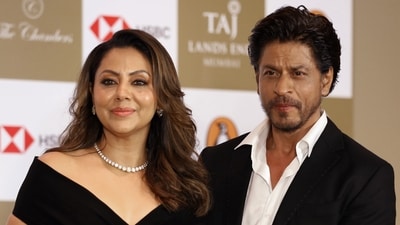 Shah Rukh Khan had a hilarious response to a user who asked if Gauri Khan makes him work at home. (ANI Photo) (Sunil Khandare) Shah Rukh Khan had a hilarious response to a user who asked if Gauri Khan makes him work at home. (ANI Photo) (Sunil Khandare)