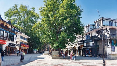 Polo View Market, a high street shopping area frequented by tourists, has been revamped into a pedestrian-only stretch. (Snehil Sinha/HT Photo) Polo View Market, a high street shopping area frequented by tourists, has been revamped into a pedestrian-only stretch. (Snehil Sinha/HT Photo)