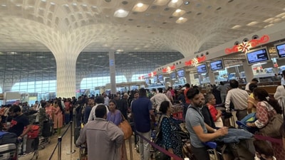 A visual from the Mumbai airport where passengers got stranded after the delays and cancellations of flights. (Twitter) A visual from the Mumbai airport where passengers got stranded after the delays and cancellations of flights. (Twitter)
