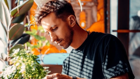 Taking care of plants during the rainy season requires some adjustments to ensure their health and well-being. Here are some tips to help you care for your plants during this time:&nbsp;(Unspalsh)