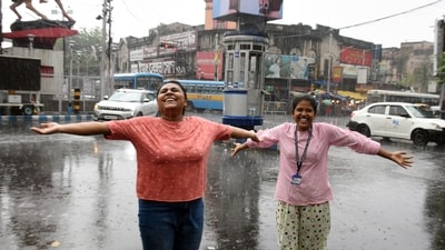 "The monsoon is still some days away to arrive in the city and south Bengal districts. What happened today can be described as the development of a local system caused by the partial entry of south-westerly monsoon winds while the north-westerly winds are in air circulation already. This has resulted in the presence of moisture in the air already," he added. (ANI) "The monsoon is still some days away to arrive in the city and south Bengal districts. What happened today can be described as the development of a local system caused by the partial entry of south-westerly monsoon winds while the north-westerly winds are in air circulation already. This has resulted in the presence of moisture in the air already," he added. (ANI)