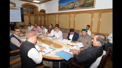 Himachal CM Sukhvinder Sukhu asked officers to formulate a standard operating procedure to ensure effective marking, extraction and disposal of salvage trees (HT Photo) Himachal CM Sukhvinder Sukhu asked officers to formulate a standard operating procedure to ensure effective marking, extraction and disposal of salvage trees (HT Photo)