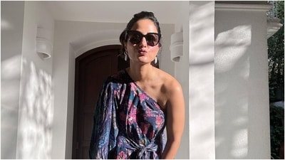Actor Hina Khan often delights her followers by dropping pictures of her stylish looks on social media. The star is known for loving and experimenting with different silhouettes. Moreover, her off-duty looks always serve styling tips to glam up your wardrobe. Hina's latest photoshoot backs our claim. She slipped into a one-shoulder printed top and distressed shorts for the clicks. Scroll through to check it out. (Instagram) Actor Hina Khan often delights her followers by dropping pictures of her stylish looks on social media. The star is known for loving and experimenting with different silhouettes. Moreover, her off-duty looks always serve styling tips to glam up your wardrobe. Hina's latest photoshoot backs our claim. She slipped into a one-shoulder printed top and distressed shorts for the clicks. Scroll through to check it out. (Instagram)