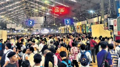 Seeing the crowd swell, WR engineers decided to lay new cables instead of repairing the faulty ones. “We connected the signalling system with an entirely new set of cables. It was a time-consuming process, and it was done while the train movement was on,” the WR official said. (HT PHOTO) Seeing the crowd swell, WR engineers decided to lay new cables instead of repairing the faulty ones. “We connected the signalling system with an entirely new set of cables. It was a time-consuming process, and it was done while the train movement was on,” the WR official said. (HT PHOTO)