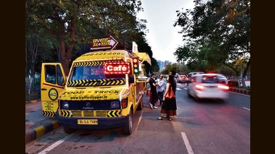 The government has identified 16 locations for food trucks. (HT Archive) The government has identified 16 locations for food trucks. (HT Archive)
