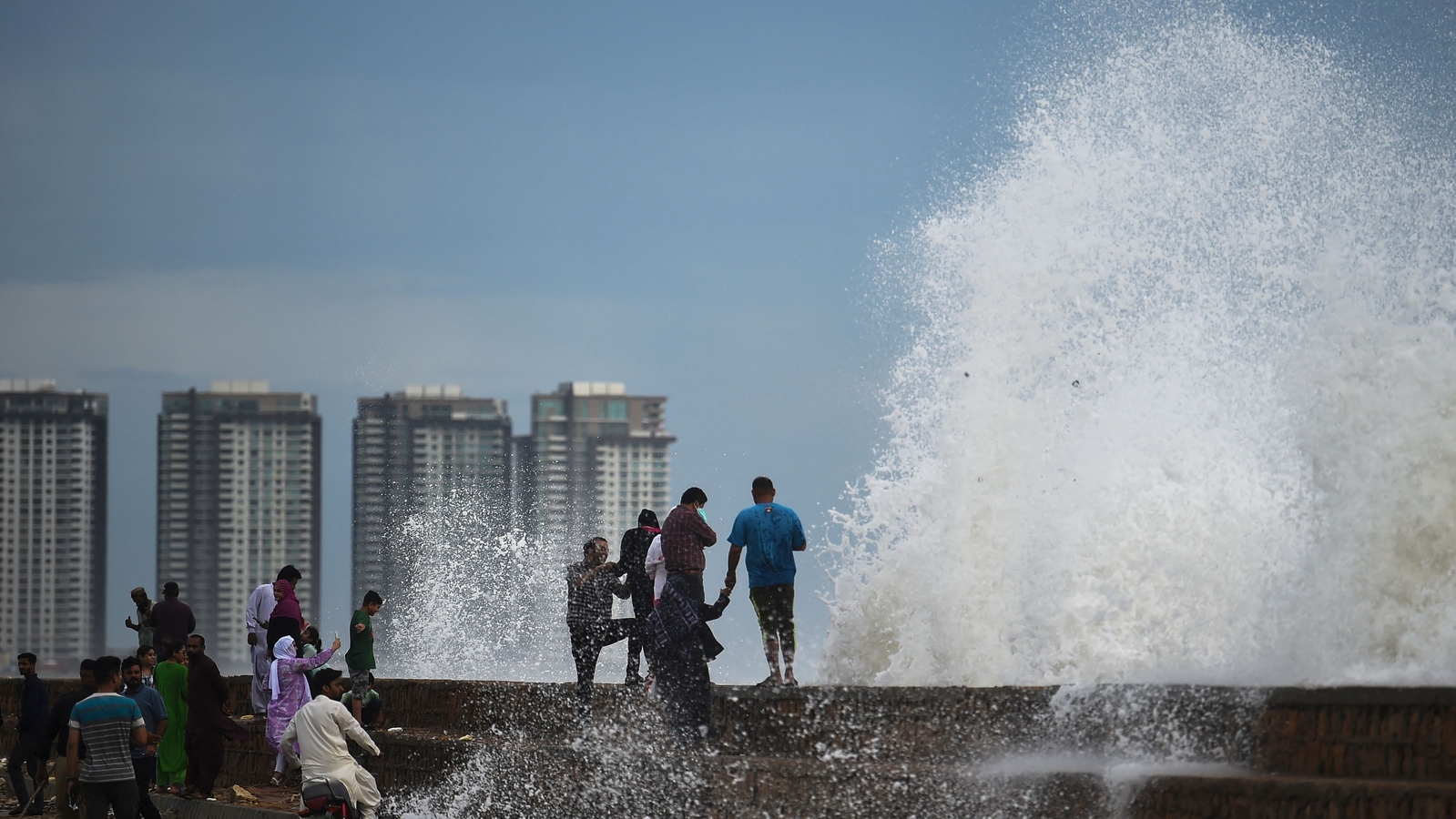 Cyclone Biparjoy live updates: Over 37,000 people evacuated from Gujarat's coastal areas - Vimarsana News