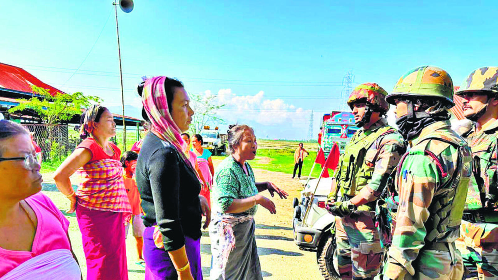 Manipur violence: Protesters block roads leading to riot-hit areas - Vimarsana News