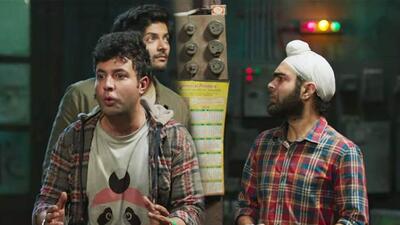 Actor Varun Sharma made his Bollywood debut with Fukrey playing the character of Choocha in the film. Actor Varun Sharma made his Bollywood debut with Fukrey playing the character of Choocha in the film.
