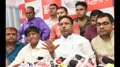 HAM (S) leader Santosh Kumar Suman. (HT Photo) HAM (S) leader Santosh Kumar Suman. (HT Photo)