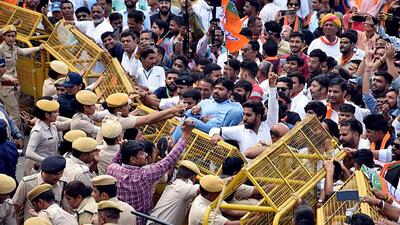 Police stop BJP supporters during their Janakrosh Mahagherao against the Rajasthan Government in April. (ANI)