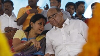 By appointing daughter Supriya Sule as the NCP’s working president, Sharad Pawar made it clear who’ll take over the mantle of the party. (HT FILE PHOTO)
